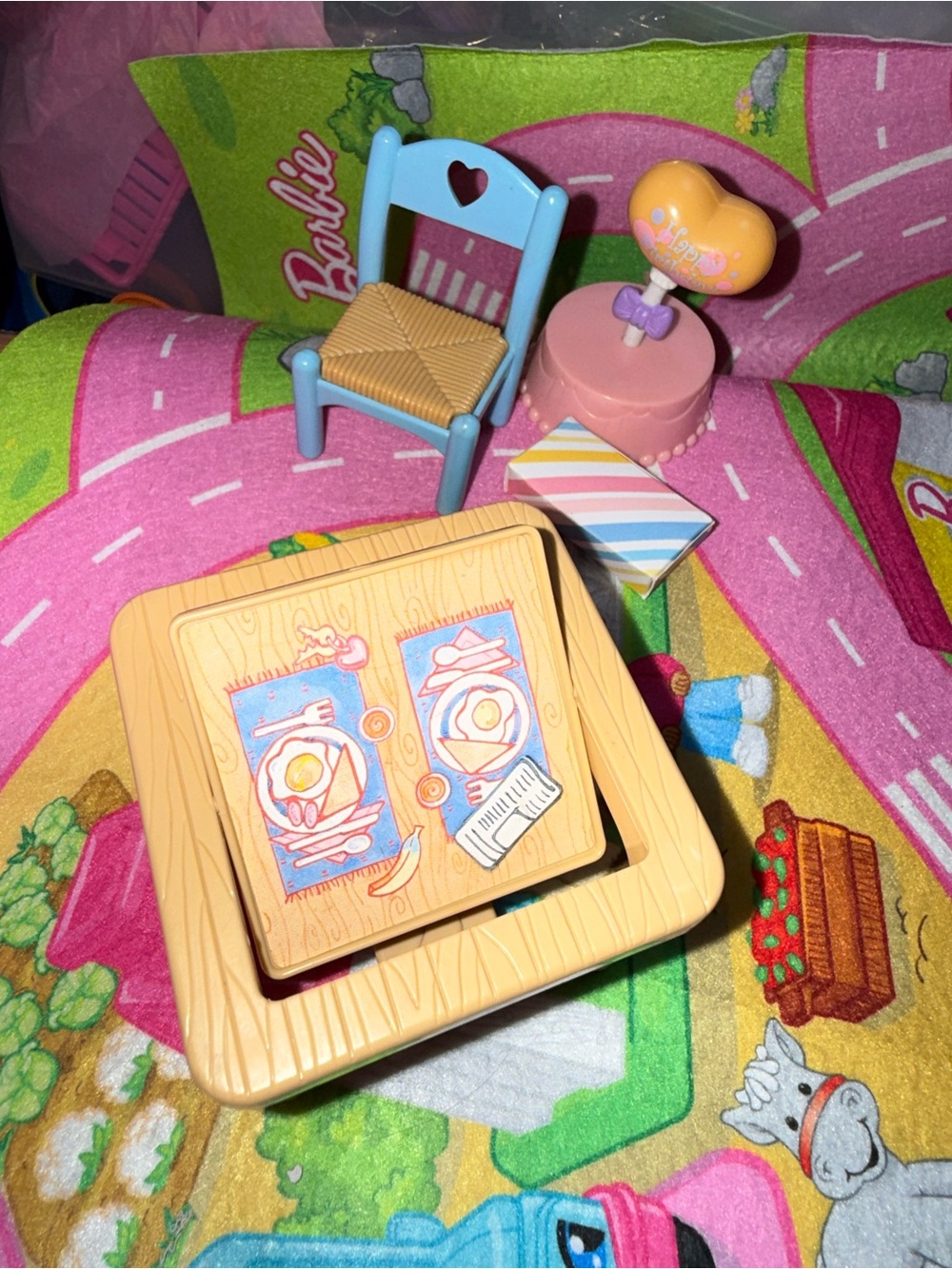 Loving family  Dollhouse Furniture and Accessories Set birthday 3 pc Dining